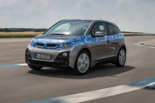 i3: interessanti i prezzi della prima elettrica BMW