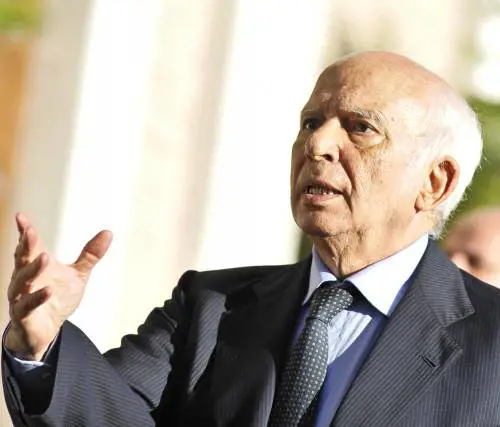 Cirino Pomicino a Di Maio "Alla tua età lavoravo già e conoscevo i congiuntivi"