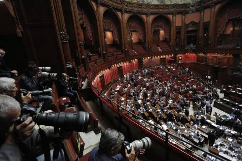 Caso Mediaset, il Pdl: "Senza mediazione Pd il governo non va avanti"
