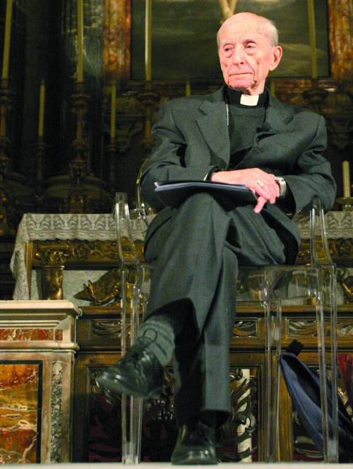 Dal piccolo schermo riduceva all'essenziale la parola di Cristo: semplice solo all'apparenza, coltissimo e un po' «socialista»