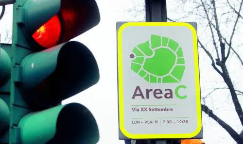 Gli artigiani: «L'Area C?  È una tassa per lavorare»