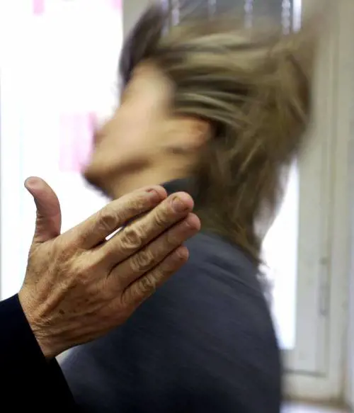 Stalker liberi: così crescerà la voglia del dente per dente