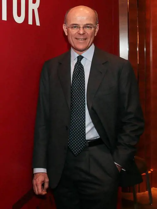 Generali, utili a 1 miliardo Eni ed Enel tirano il freno