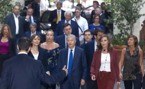 Pdl furibondo: ogni strada è aperta