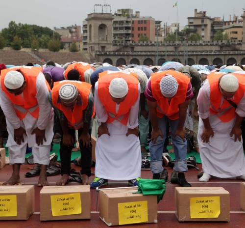 Le moschee segrete e l'imam che sogna i bambini kamikaze