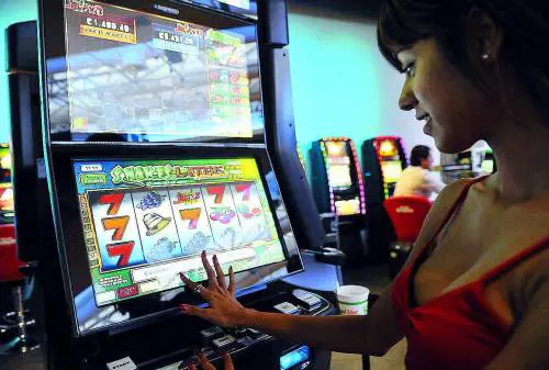 Sale gioco, i finti divieti che non servono a nulla