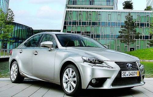 Lexus Is300h, rumore zero