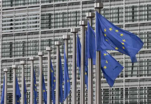 Europa fuori dalla recessione ma l'Italia resta ancora indietro