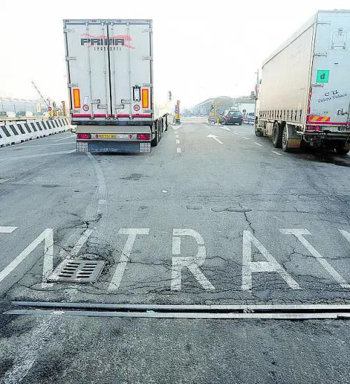 Camion in città, spunta l'ipotesi ticket Ma gli autotrasportatori dicono no