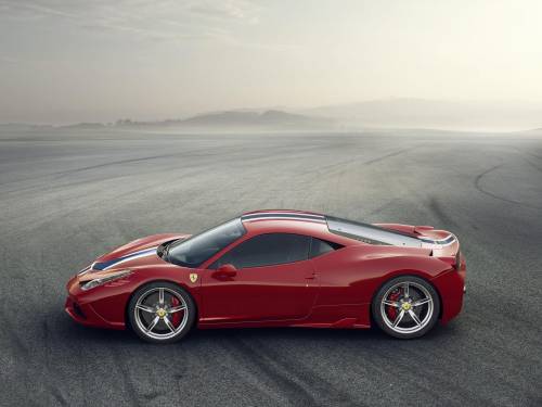 Ferrari, ecco la 458 speciale
