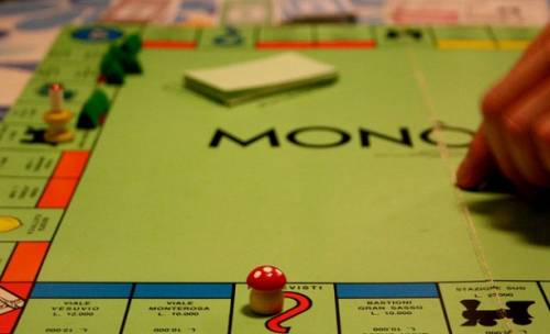 Francia, per gli 80 anni di Monopoli ecco le confezioni con i "soldi veri"