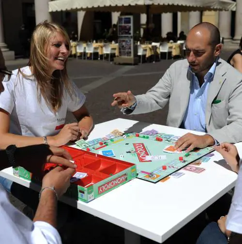 I parlamentari vicini al sindaco di Firenze: la nuova versione travia i ragazzi