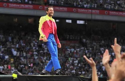 Arriva il Jovanotti store: "Spaccio di sorprese"