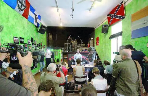 Pd e Cgil in piazza con l'Anpi per dire no al Boreal festival