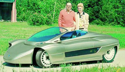 L'auto fa sognare e ci rende liberi Lo stile italiano secondo Nuccio