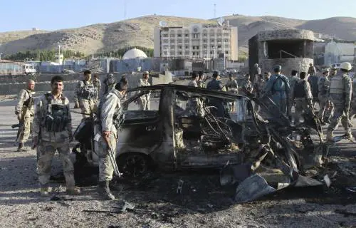 Herat, kamikaze contro il consolato Usa