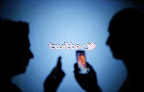 Twitter, tutto pronto per sbarcare in Borsa