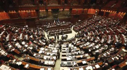 Dal catasto all'Imu, primo sì alla riforma del Fisco