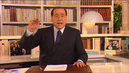 Il videomessaggio di Berlusconi: "Scendete in campo"