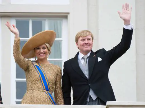 Rivoluzione olandese: lo Stato non aiuta più