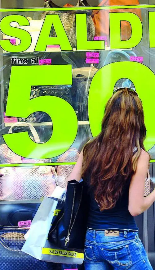 Regione verso l'ok: in Lombardia  i saldi raddoppiano