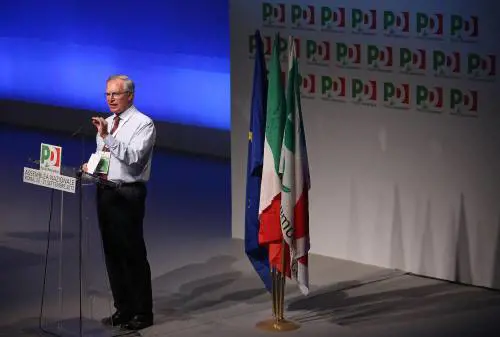 La stanza dei bottoni e la malafede a sinistra