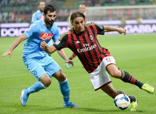 Derby di Roma ai giallorossi. Llorente segna e lancia la Juve. Il Napoli batte il Milan