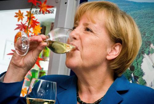 Merkel: "Stavo facendo una sauna mentre cadeva il muro di Berlino"