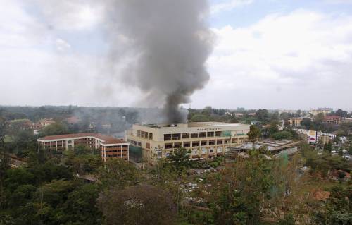 Kenya, blitz delle forze di sicurezza nel centro commerciale