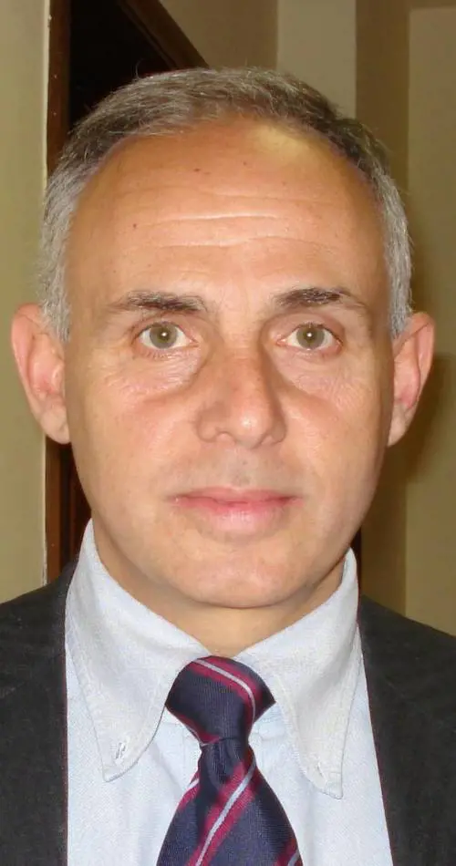 Non si scherza con il bisturi Si rischiano danni e altri interventi