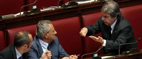 Il giorno dei falchi: firmate le dimissioni