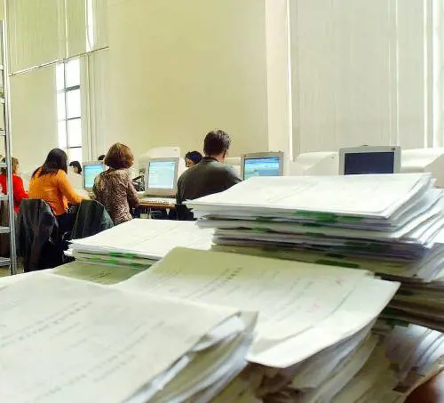 La giustizia in tilt: tribunale aperto, cancellerie chiuse