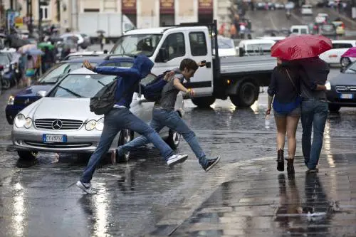 È tornato l'autunno: pioggia e maltempo su tutta l'Italia