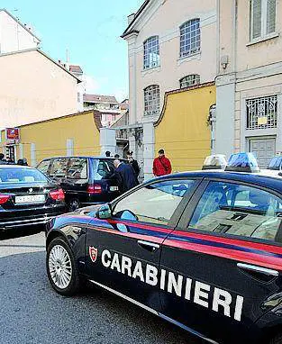 Scene da far west in Puglia Rapina in un supermercato