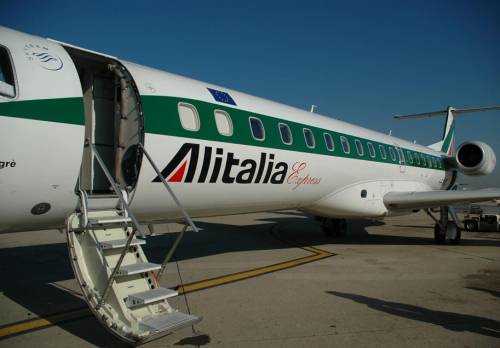 Con Alitalia e Poste le larghe intese s'alleano coi poteri forti