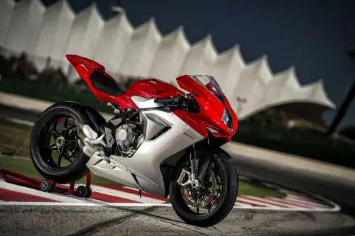 Motori: è 3 (cilindri) il numero perfetto?
