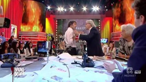 "Radio Belva" come uno zoo Stoppato il talk di Cruciani