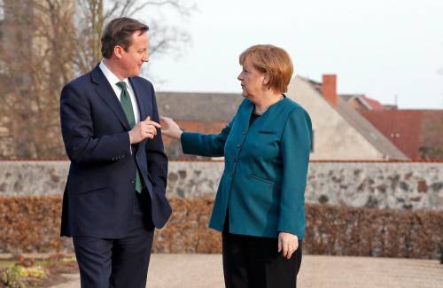 La cancelliera tedesca Angela Merkel e il primo ministro inglese Minister David Cameron