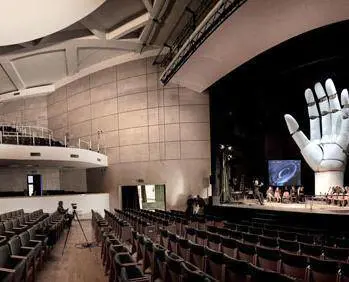 Riapre il Teatro dell'Arte ed è subito Bob Wilson