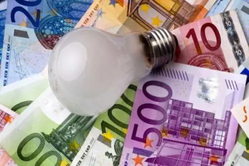 L'allarme della Cgia di Mestre: nel 2018 boom delle bollette