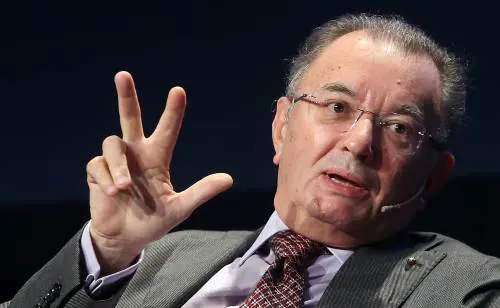 Manovra, Squinzi al governo: "Qui si rischia il pateracchio"