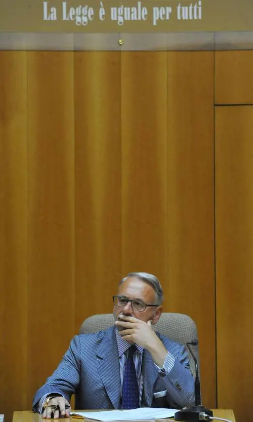 Csm tempio dei privilegi: doppio incarico al giudice