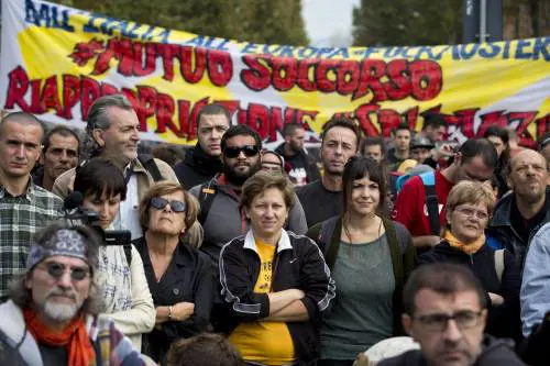 Alfano: "A Roma ha vinto lo Stato".  Presidio a Porta Pia fino a martedì
