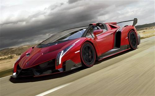 Ecco Veneno Roadster, la Lamborghini dei record in soli nove esemplari