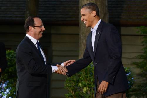 Hollande contro Obama chiede aiuto all'Ue: "Fermi lo spionaggio"