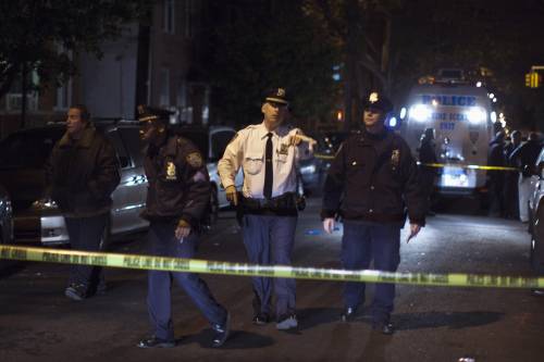 Usa, orrore a Brooklyn Mamma e quattro bimbi uccisi a coltellate
