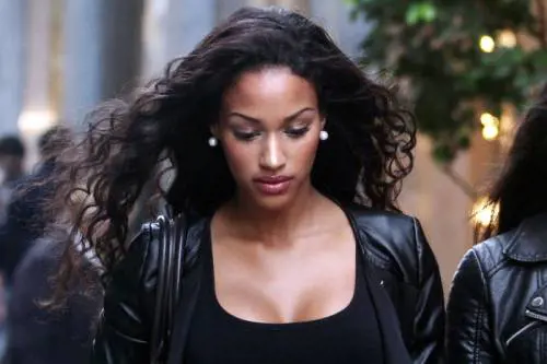 Fanny Neguesha, la nuova Venere nera