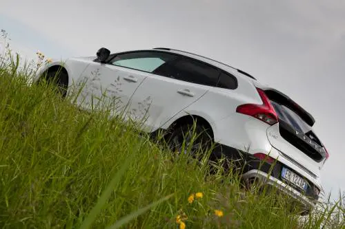 Volvo XC 40 D4: il test