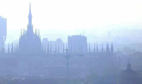 «Serve un nuovo logo per Milano»