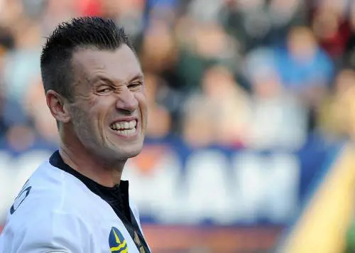 Balo spettina Cassano, lui lo insulta in barese